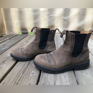 Blundstone size AUS 4 (US 7) rustic brown original #1351 high top